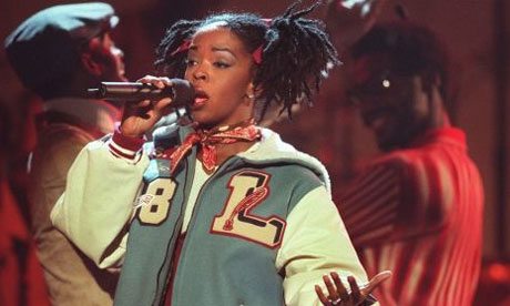 ▶ Lauryn Hill – “Doo Wop (That Thing)” Live (1998) – Beautiful Music